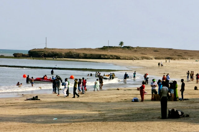 Gujarat Gir with Diu Tour Packages